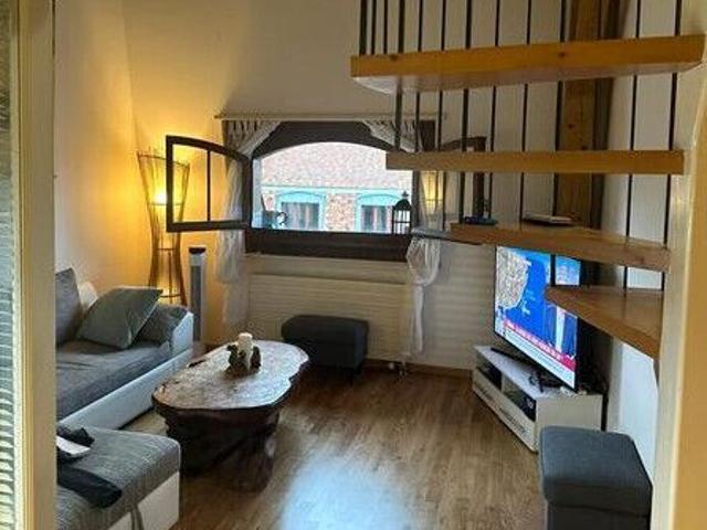 21/2 ROOM PENTHOUSE APARTMENT IN GENEVA CENTER, FURNISHED, FIXED TERM
