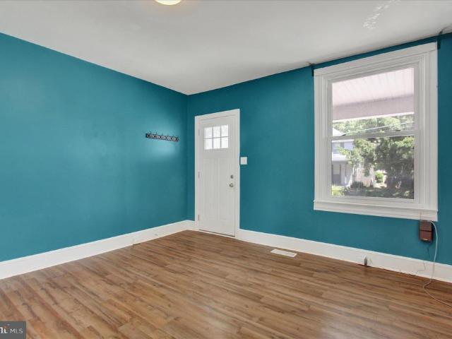 212 W 4Th Street