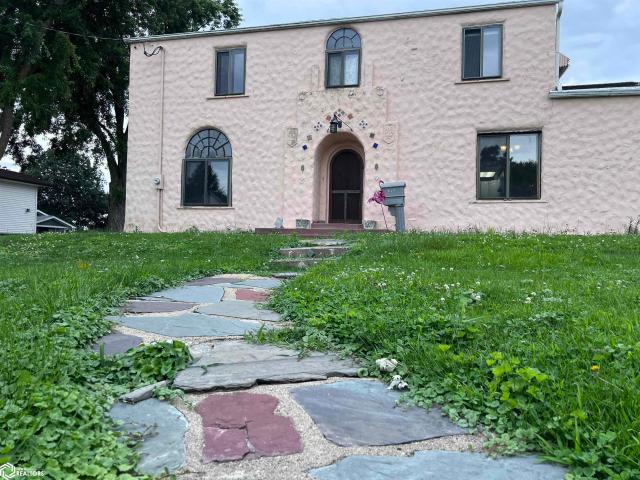 212 W Lee Street