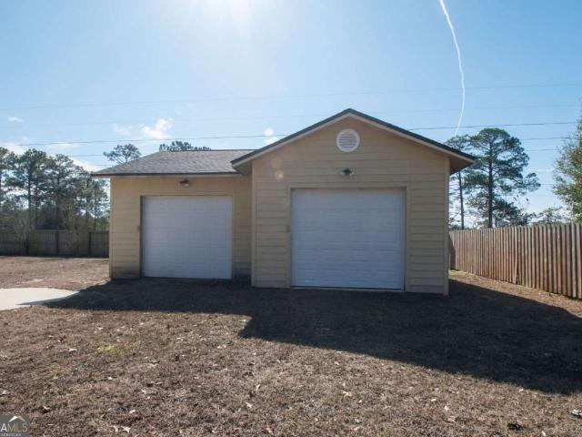 212 Wiregrass Road