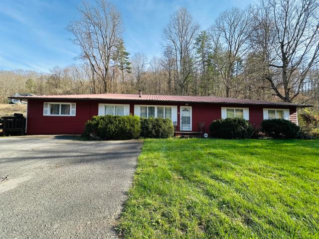 212 Town Branch Road