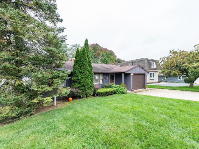 21349 st