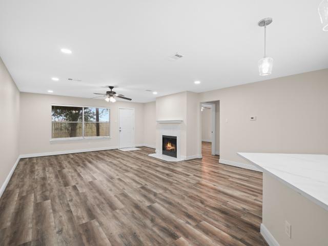 2134 Tower Bridge Road