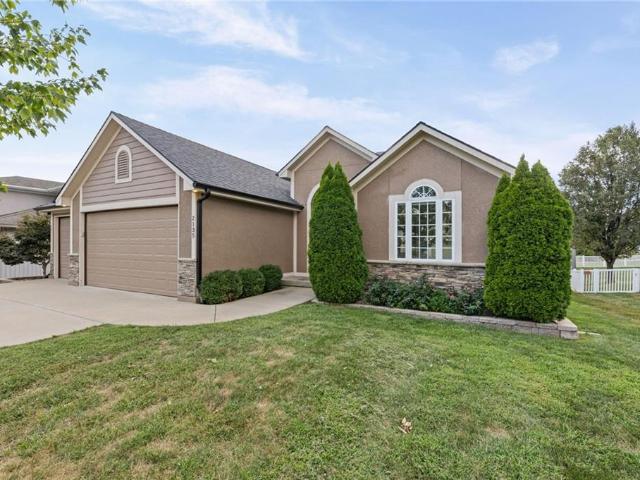 2135 NE Sparta Drive