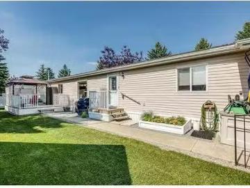 2135 Danielle Drive, Red Deer, AB, T4R 2Z8 house for sale L.