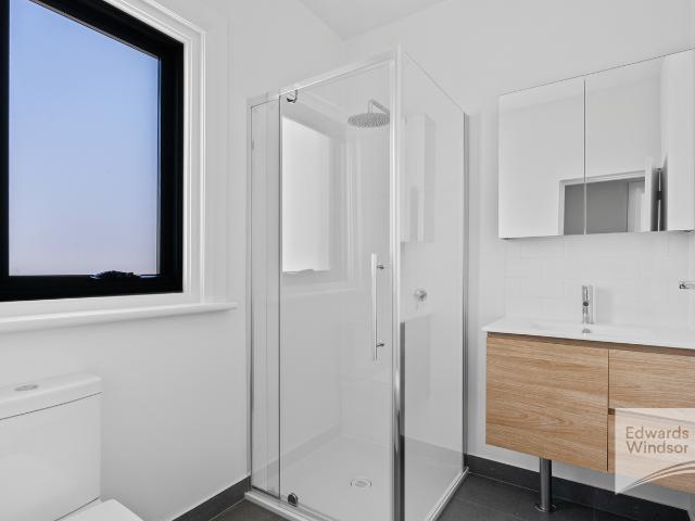 2/135 Sandy Bay Road Sandy Bay 7005 Australia Edwards Windsor