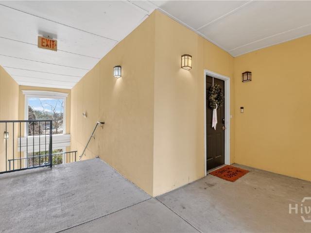 2136 Whitemarsh Way, Savannah, GA 31410 | MLS #SA349380