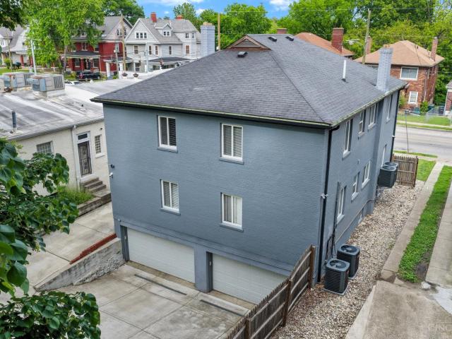 2137 Highland Avenue