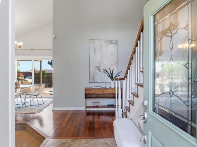 2137 Pheasant Dr