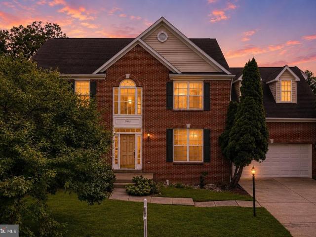 21392 Glebe View Drive