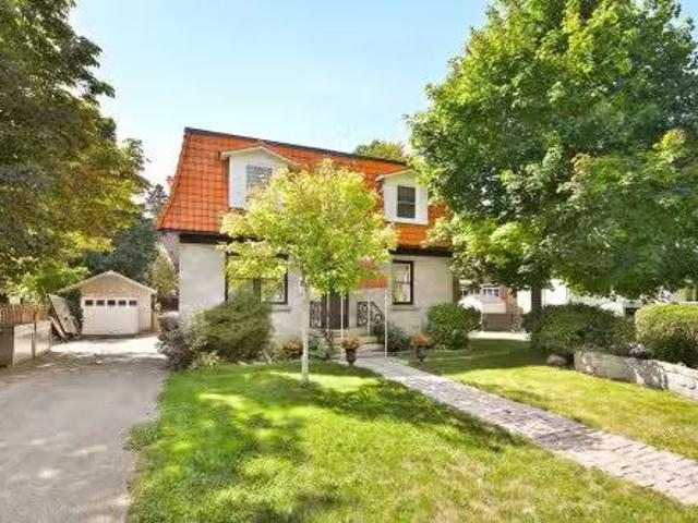 2130 Av. Bourgogne, Chambly, QC, J3L 1Z7 house for sale Lis.