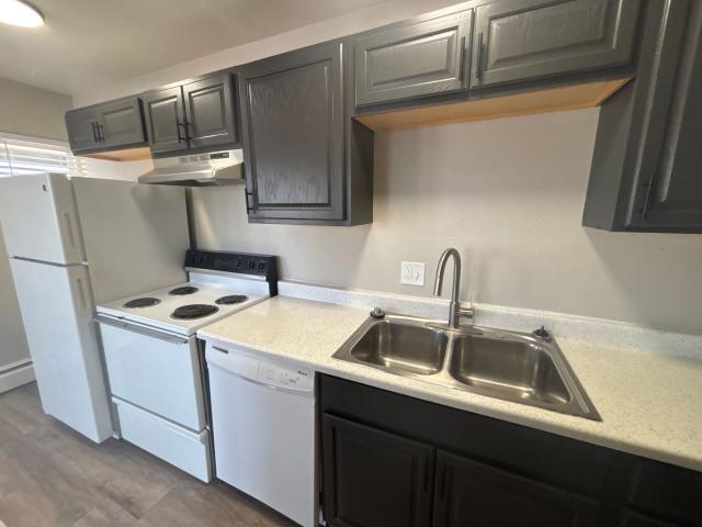 Boulder Heights #301 | 1 MONTH FREE & $100 Visa GC 1 Bed/1 Bath Near Memorial Park & Downtown!