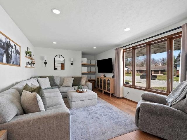 2130 king james drive