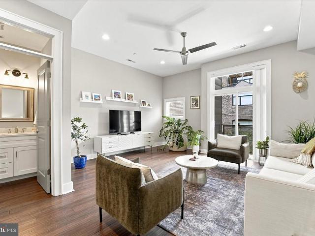 2131 E Firth Street # 4