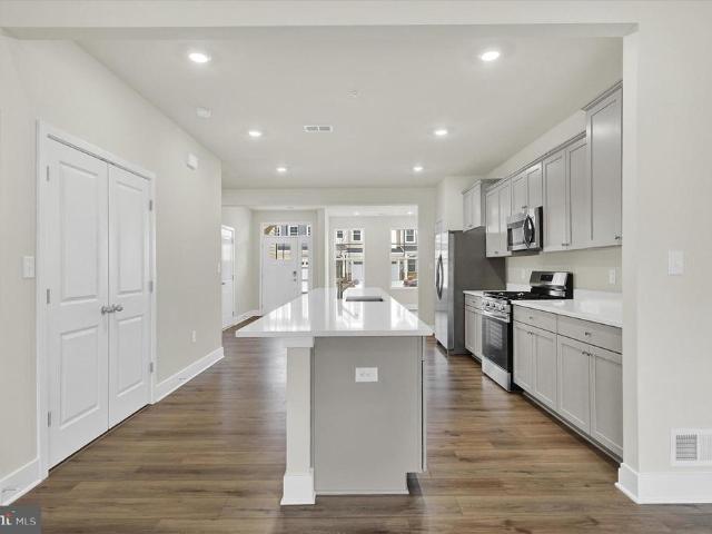 2131 Winterberry Lane