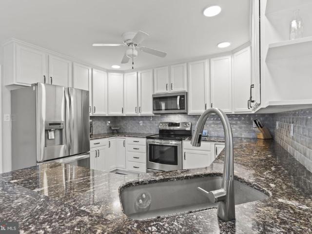 2132 Brians Way