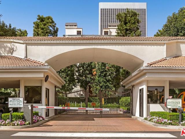 2132 Century Park Lane 407