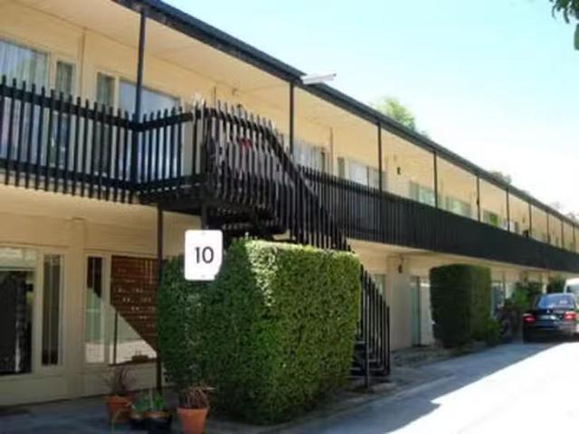 2/132 Conyngham Street, Glenunga, SA 5064
