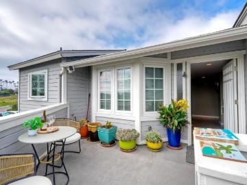 2132 S Coast Hwy, Oceanside, CA 92054 | MLS #NDP2602