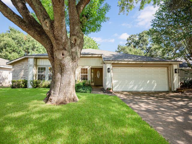 21338 Highland Knolls Drive