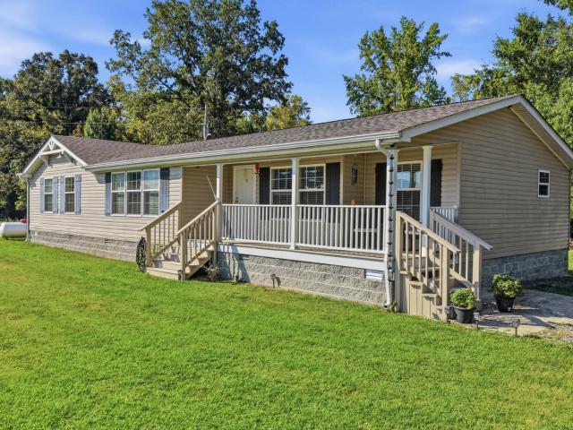 2133 Charles Road