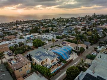 2133 35 Cambridge Avenue, Encinitas, US, CA