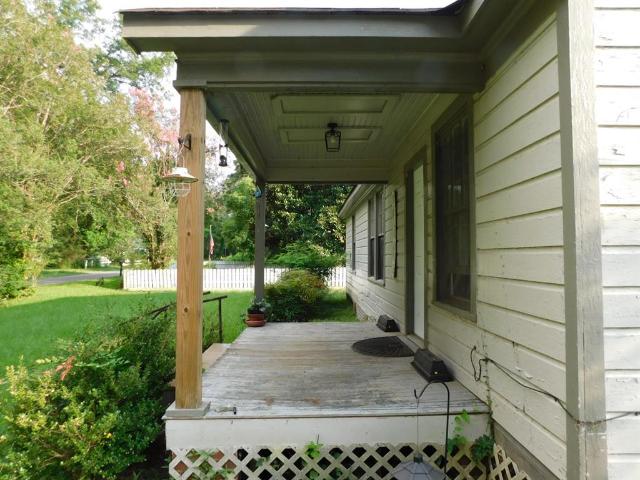 213 3Rd Street Pinehill Street