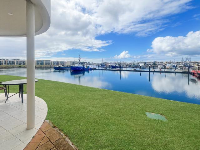 2/13 17 Sailfish Drive, Port Lincoln