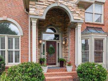 213 Cahaba Oaks Trail