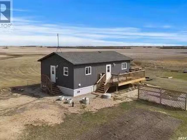213 Barber Road, Collingwood Lakeshore Estates, SK, S0G 4V0.