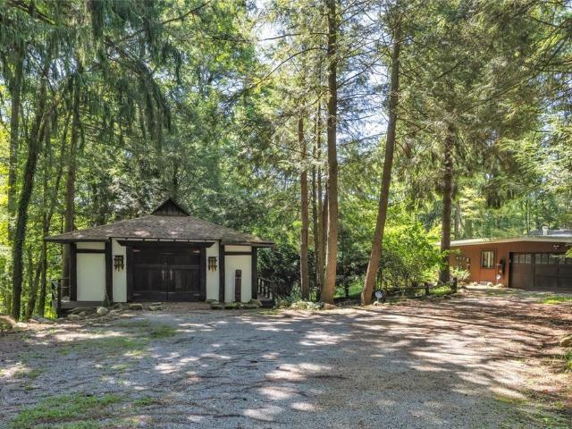 213 Brooks Dr