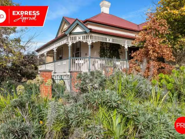 213 Don Street, Ironbark, VIC 3550