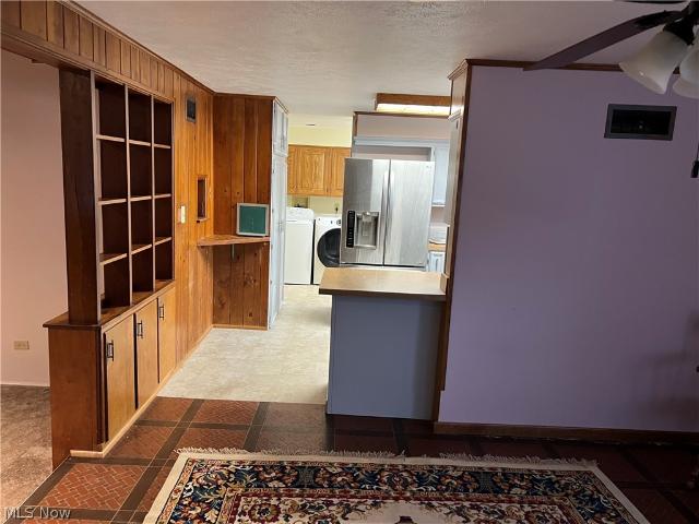 213 E 27th Street