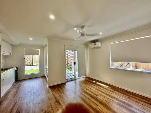 2/13 Eileen Court, Logan Reserve, QLD 4133