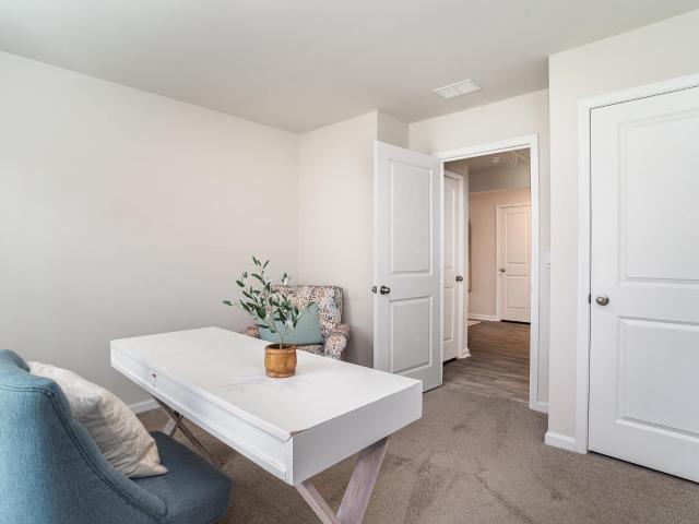 213 Evington Dr