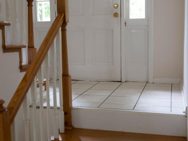 213 Flurnoy Ave