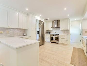213 Haroldson Place, Pompton Lakes Boro, US, NJ