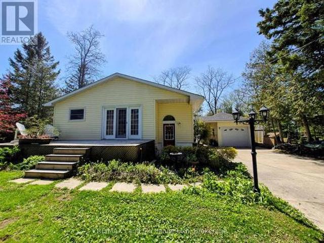 213 Huron Road, Huron Kinloss, ON, N2Z 2X3 house for sale | Listing ID X12902 | Royal LePage