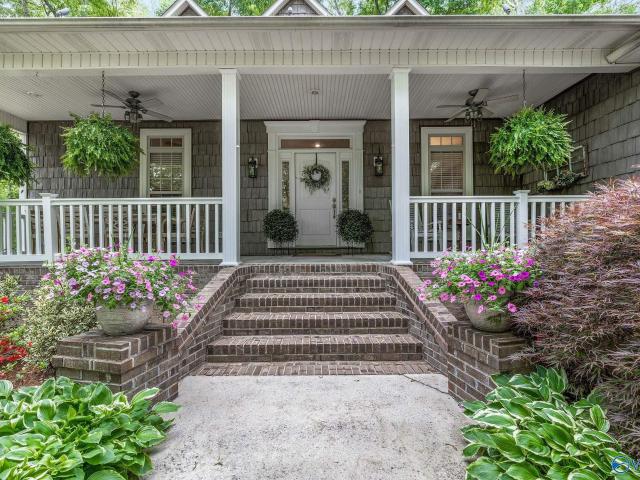 213 Inez Street
