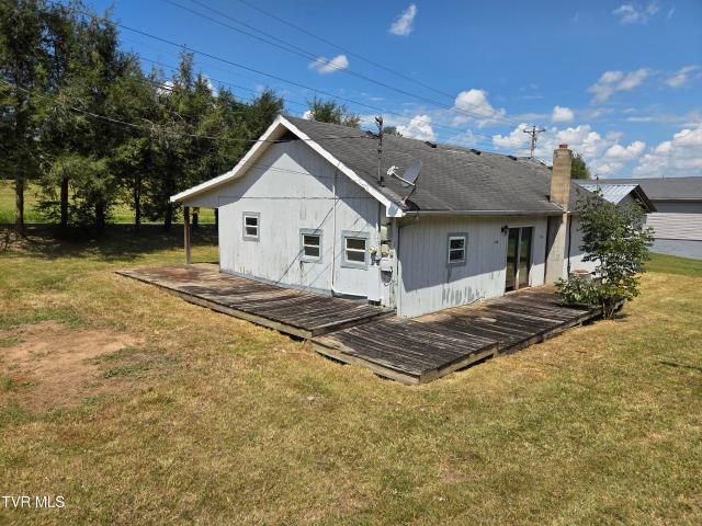 213 Old Oak Lane