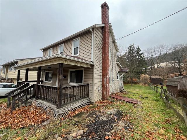 213 Laurel St, Northern Cambria, PA 15714 | MLS #1731
