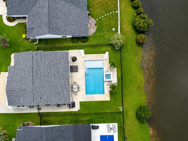 213 Lynco Ln