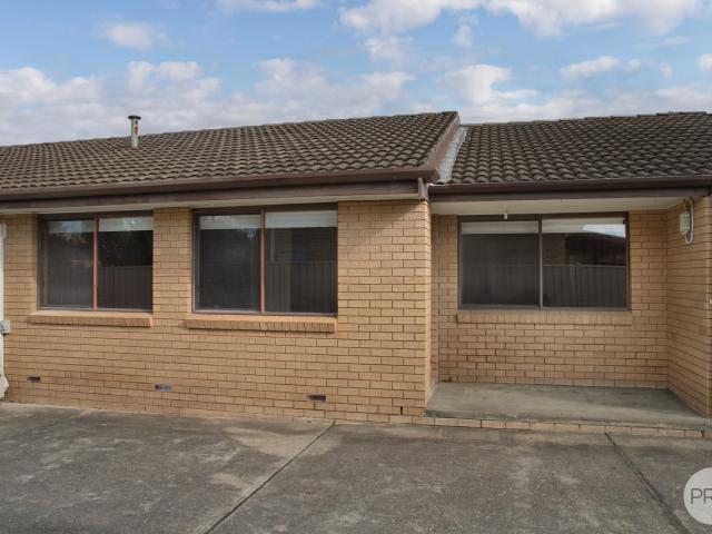 2/13 Midlands Drive, BALLARAT NORTH VIC 3350