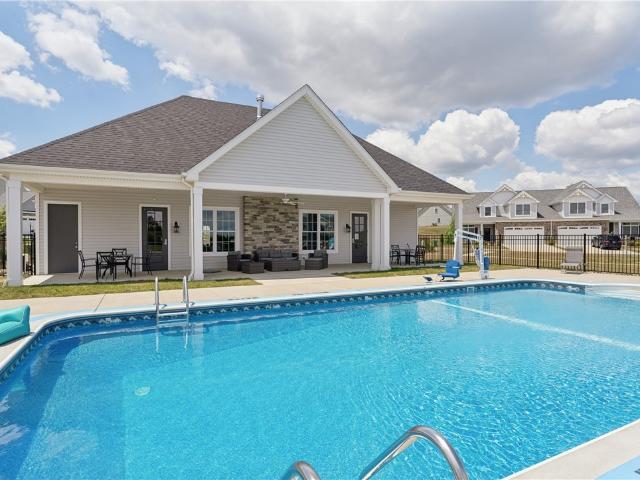 213 Muirfield Court