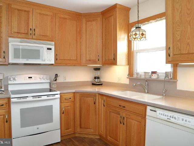 213 N Locust Street