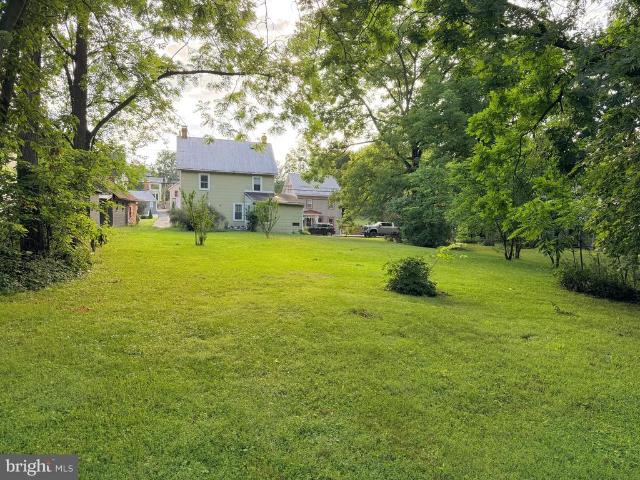 213 S Fayette Street