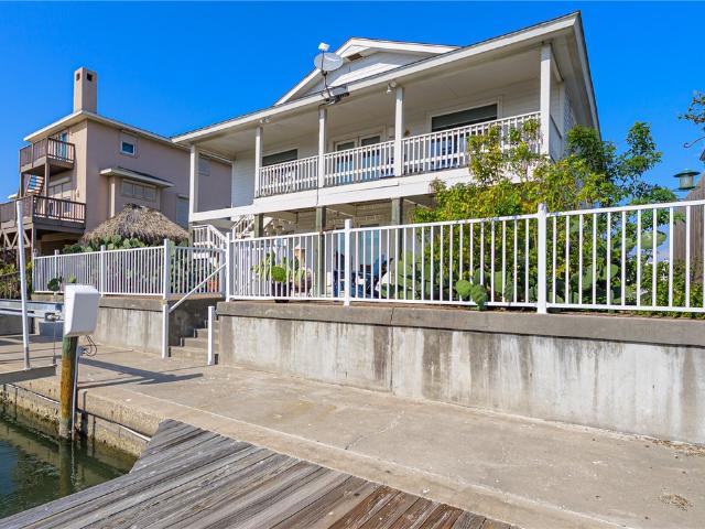 213 Port St Claire, Aransas Pass, TX 78336 | MLS #469660