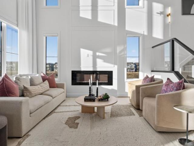 213 Paterson Link Sw, Edmonton, AB, T6W 5V3 house for sale | Listing ID E4476 | Royal LePage
