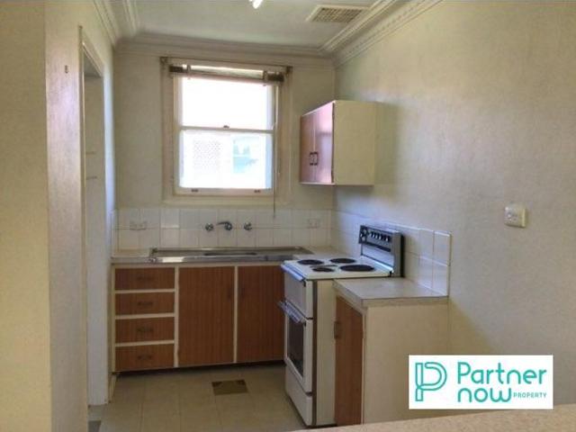 2/13 Petra Avenue, TAMWORTH NSW 2340