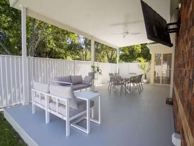 2/13 Rosewater Crescent, TUGUN, QLD 4224 Duplex for Rent